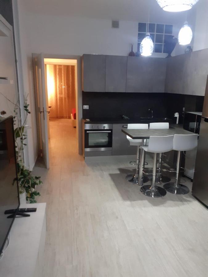 La Casa Di Tina Διαμέρισμα Λέτσε Εξωτερικό φωτογραφία